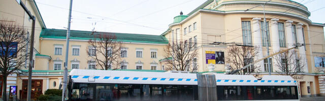 Teisipäeval võis liikluses näha vanu trolle