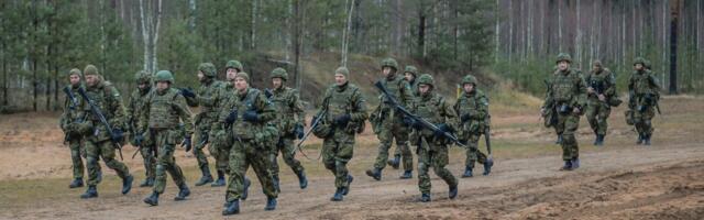Уряд закликає 235 резервістів на додаткове навчання в зборах "Okas"