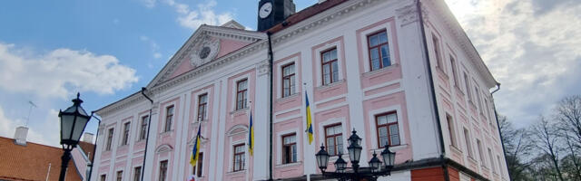 Tartu raekoja märtsi kellamäng tähistab kevade tulekut