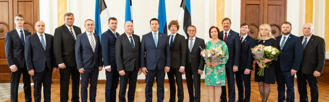 ОПИТУВАННЯ ⟩ Найбільше очікується повернення уряду з участю EKRE, Isamaa та Кескради.