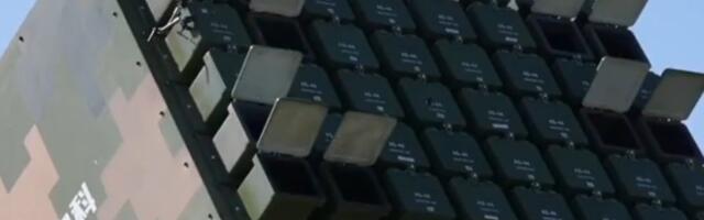 DELFI VOOG | 96 drooni korraga_ Hiina näitas võimsat droonisüsteemi