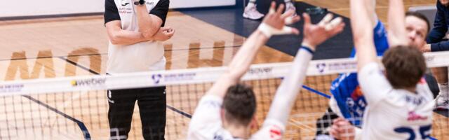 Haruldane juhtum_ viies geim lõppes 15_0 (!) skooriga. Tartu peatreener Ojamets_ ma ei oska seda selgitada