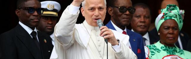 Paavst Leo XIV Aafrikas. Püha Isa kritiseeriti repressiivsete riikide külastamise eest