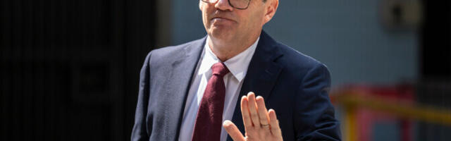 Briti Tööpartei uus juht Andy Burnham saab esmaspäeval peaministriks