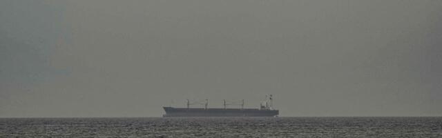 BBC: neli Iraaniga seotud laeva on vaatamata blokaadile Hormuzi väina läbinud