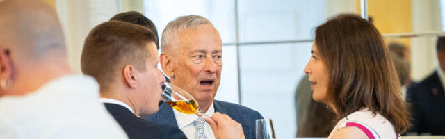 "Жоден популістів не зміг би навіть уявити такий хаос, який створила Реформна партія за останні кілька років!"