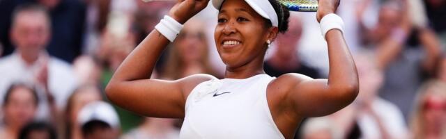 Revanši võtnud Naomi Osaka saatis maailma esinumbri Wimbledonis reketeid pakkima
