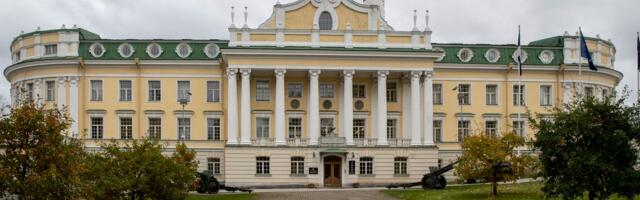 Kaitseväest sai väikse tehnilise eksimuse tõttu mõneks päevaks maksuvõlglane 