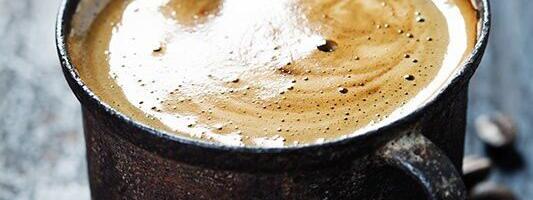 Кавоман стоїть на меншому рівні жиру в організмі.