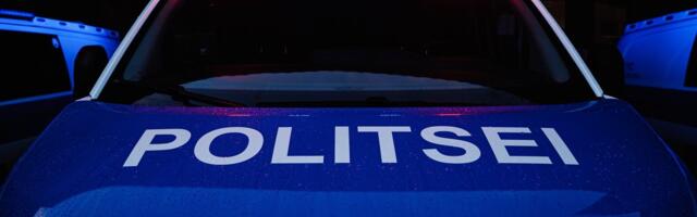 VIDEO | Sillamäel põrkas vastassuunda paiskunud sõiduauto kokku nelja sõidukiga
