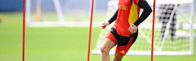 Belgia kaitsja Meunier liitus Sunderlandiga