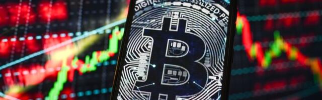 Bitcoin taandus nafta hinnašoki ja sõjahirmu valguses