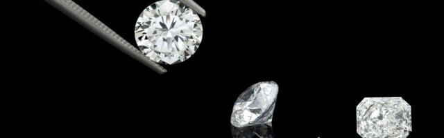 Камінь спокуси: звідки походять діаманти?
