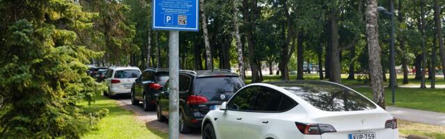 Suvehooaeg toob tasulise parkimise. Pärnu linna parkimiskord muutub