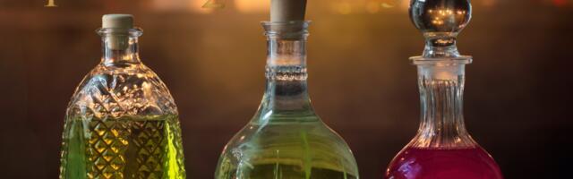 Intuitsioonitest: vali tõeeliksiir ja avasta, mida universum sulle täna ütleb