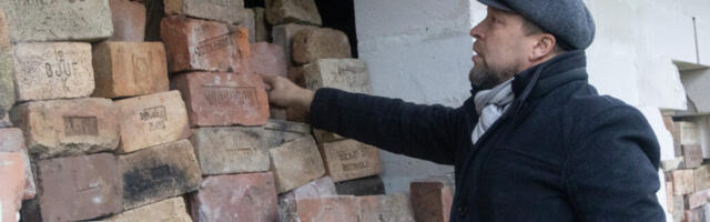 IGAÜKS OMAMOODI | Dan Lukas leiab väärtust sajas Hiiumaa telliskivis