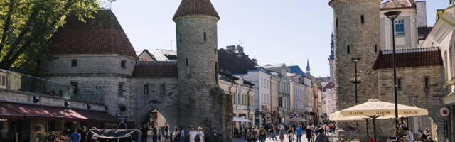Tallinna vanalinn vajub