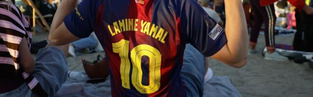 FOTOD | Vaata, kuidas elati Prantsusmaa - Hispaania poolfinaalile kaasa Pirita rannas ja Tartus Welco staadionil