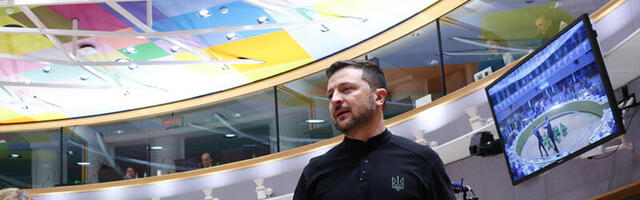 Президент України звинуватив Росію в порушенні режиму припинення вогню.