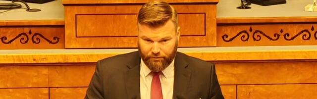 Скандал у Міністерстві соціального захисту: радник отримав відшкодування за звільнення, але не покинув посаду.