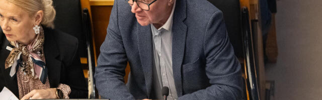 Март Хельме: закон про захист осіб, які повідомляють про порушення законодавства Європейським Союзом у створенні мережі донесення нагадує сталінізм.