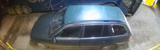 VIDEO | Politsei pidas kinni õhkrelvaga Valga tanklas klaasi puruks lasknud mehe