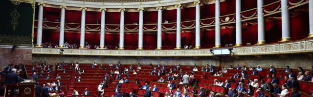 Prantsusmaa parlament kiitis heaks sotsiaalmeediakeelu alla 15-aastastele