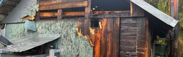 Дитина залишилася замкненою в автомобілі, сауна загорілася в Ярваському районі.