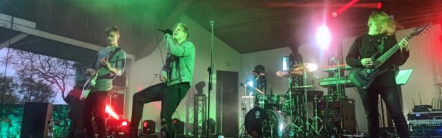 VIDEO: Kogenud muusikutest Paide bänd esines esmakordselt kodulinnas