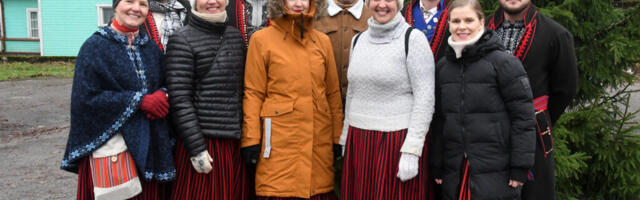 ESIMESE ADVENTPÜHA TÄHISTAMINE SINDI KESKVÄLJAKUL