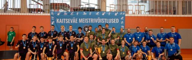 Tartus selgitati välja kaitseväe parim saalihoki meeskond