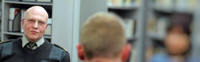 Koolipsühholoog ahistas kabinetis seksuaalselt väikeseid lapsi