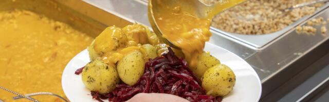 Tartu tõstab septembrist koolilõuna hinda