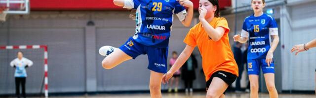 Tütarlapsed mängisid käsipalli miniliiga 4. etapi Kehras