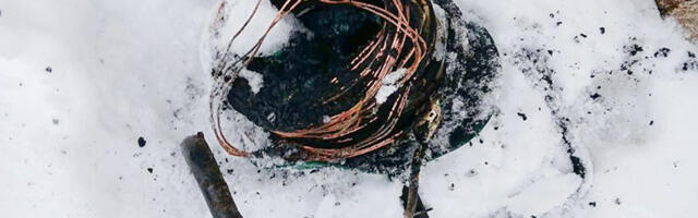 Võrus põles korteri rõdul kaablirull