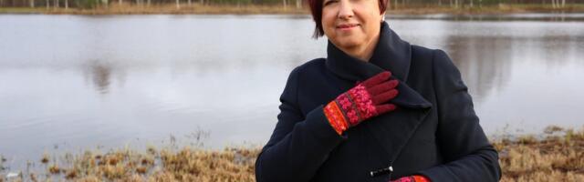 Kirglik käsitööline Anu Pink teenetemärgist: „Minu selja taga seisavad Eesti naised 200 aasta tagusest ajast“