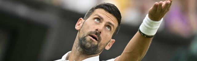 Koomik Ben Stillerilt tuge saanud Djokovic seljatas 98 minutiga Tsitsipase 