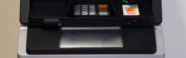 Pangad on asunud oma sularahaautomaate moderniseerima