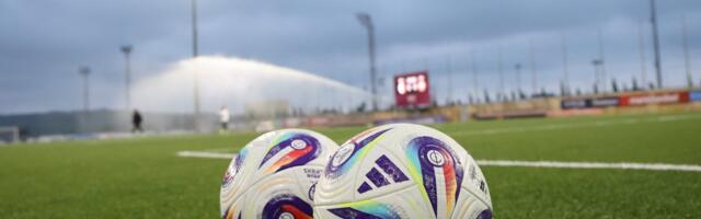 FIFA otsustas, et jalgpallinaiskondadel peavad olema naistreenerid 