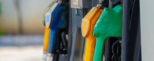 Rahanduskomisjon saatis aktsiisitõusude ärajätmise eelnõu teisele lugemisele