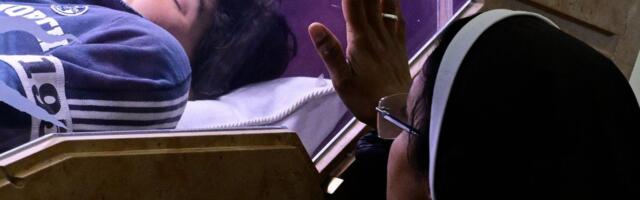 У 15 років померлий інфлуенсер стає святою.