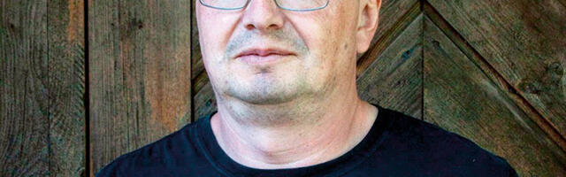 Pildikene tii päält