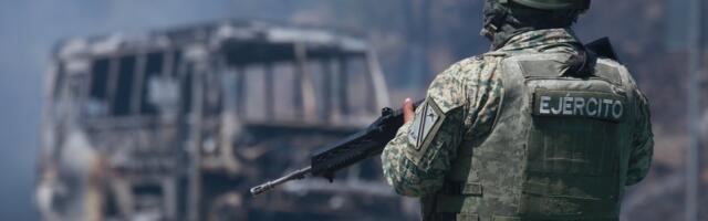 Mehhiko mõjuka narkokartelli juhi tapmine vallandas vägivallalaine üle riigi