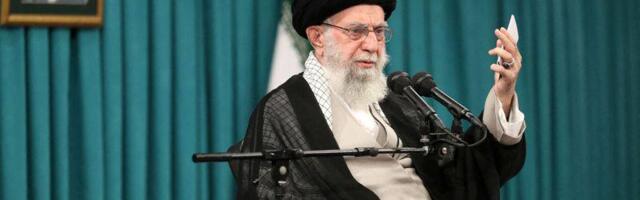 Iraani info: Khamenei on elus, jutud tema surmast on psühholoogiline mõjutamine