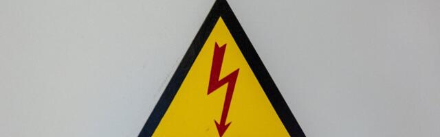 Tallinnas on Kristiine ja Endla tänava piirkonnas kaks keskpinge kaablit välja lülitunud, üle 1600 majapidamise on ilma elektrita