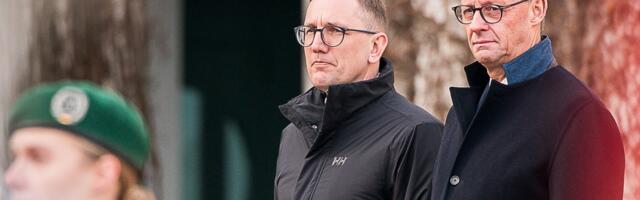 Kristen Michal läks Friedrich Merzile külla Hitlerile osutava jopega