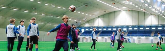 Poole U-17 koondisest moodustavad Levadia ja Flora mängijad