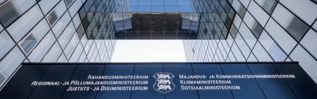 Сігне Ріісало, радник, отримала від держави приємну відшкодування за звільнення, але насправді нікуди не пішла.