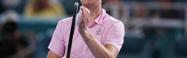 Imelises hoos Sinner jõudis Miamis rekordini, tiitlikaitsja langes