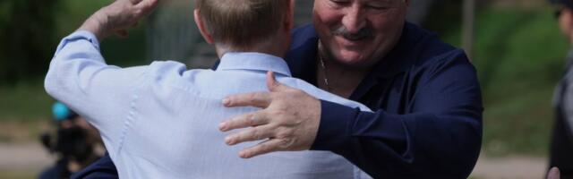 Putin kohtus Lukašenkaga Valdai residentsis